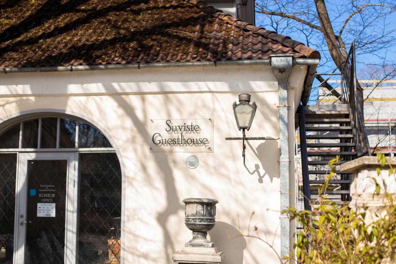 Suviste Guesthouse Курессааре Екстер'єр фото